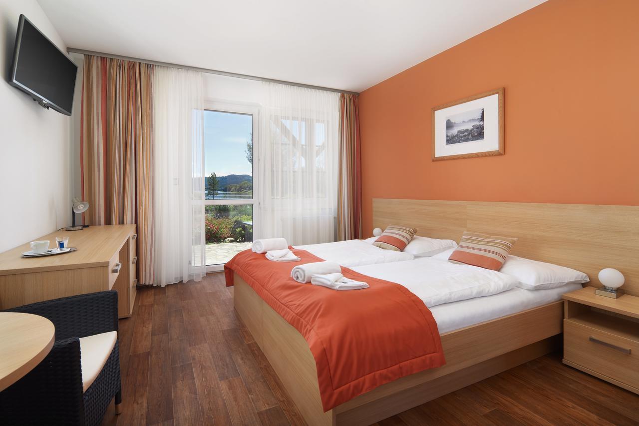 Jbx Resort Hotel Albatros เชดนีวีตอน ภายนอก รูปภาพ